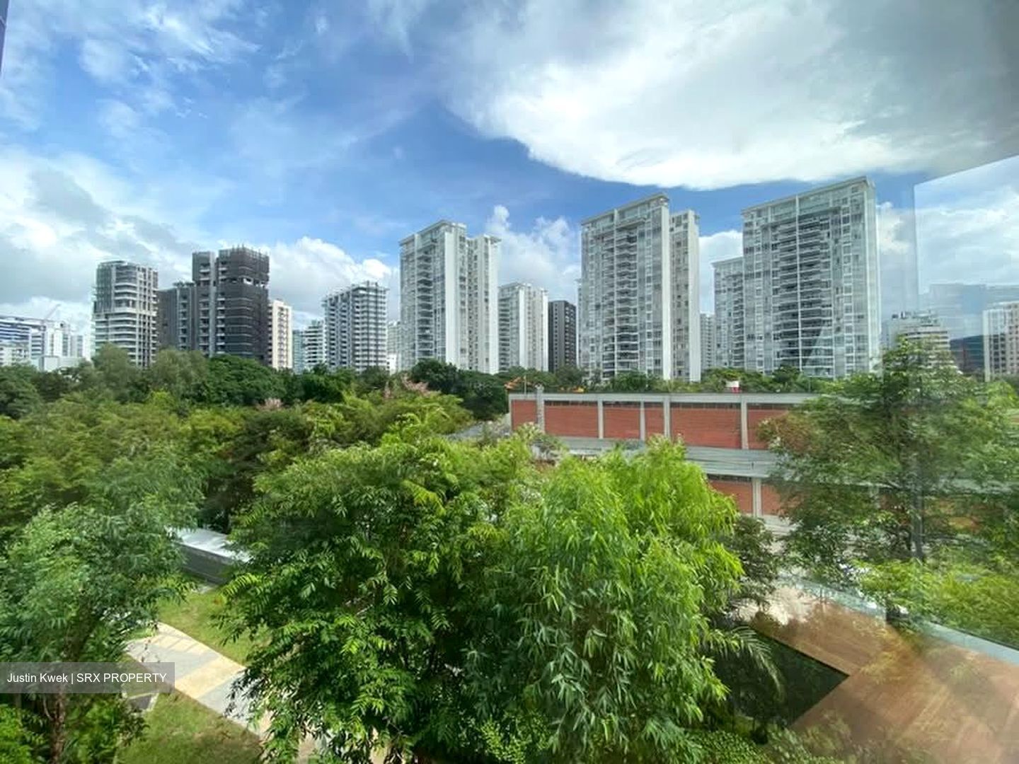 SilverSea (D15), Condominium #595110221